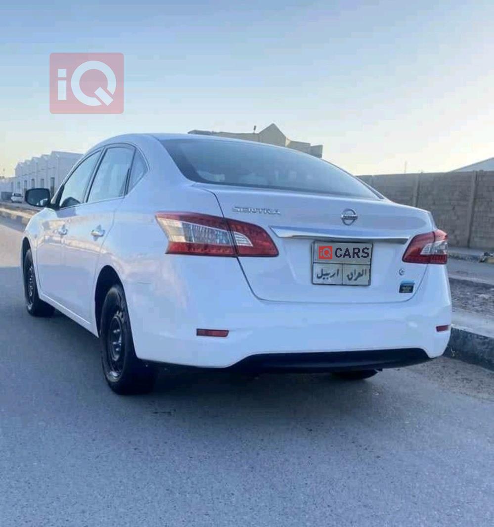 نيسان سنترا